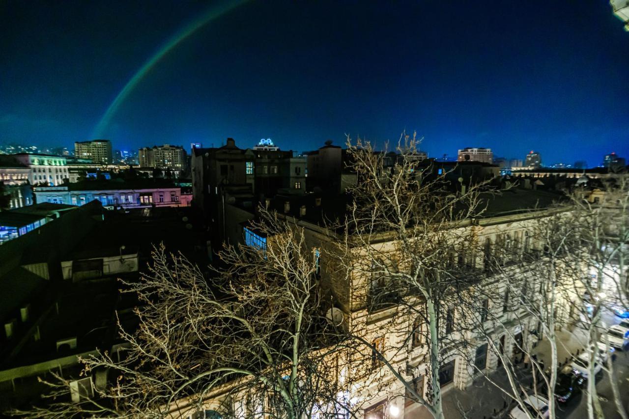 Modern Apartment Baku Bagian luar foto