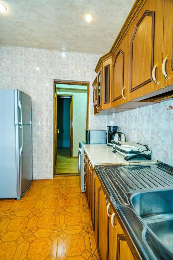Modern Apartment Baku Bagian luar foto