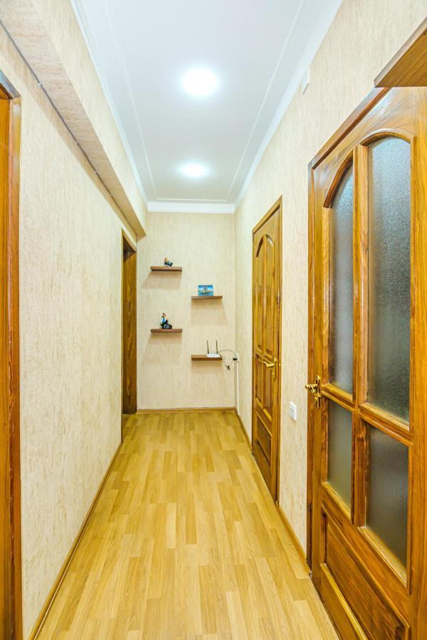 Modern Apartment Baku Bagian luar foto